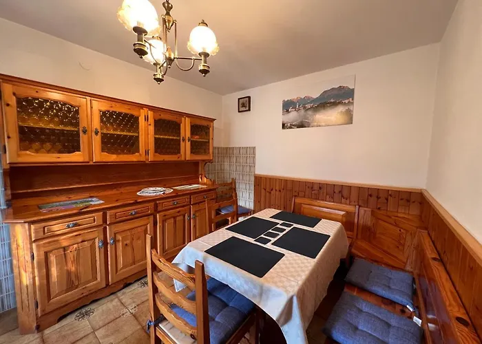 Conveniente, Tranquilla E Accogliente Con Park